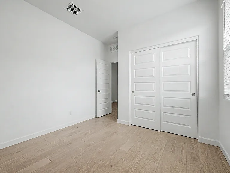 2058 S 241st Ave — Photo 24