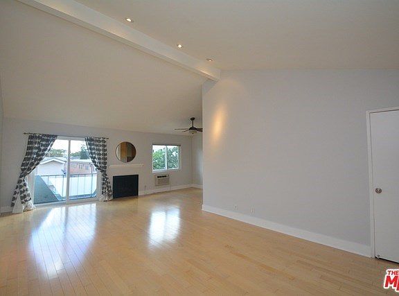 5th image of 3131 S Canfield Ave APT 202