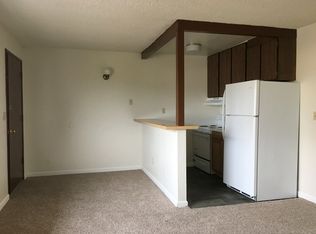 465 Buckeye Ter APT 102, Redding, CA 96003