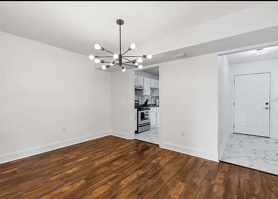 1st image of 507 NW 39th Rd APT 320