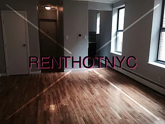 Rented by Weissman Realty