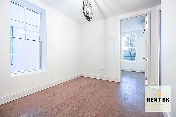 Rented by RENTBK LLC | media 3