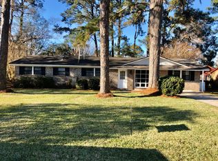 12746 Golf Club Dr, Savannah, GA 31419