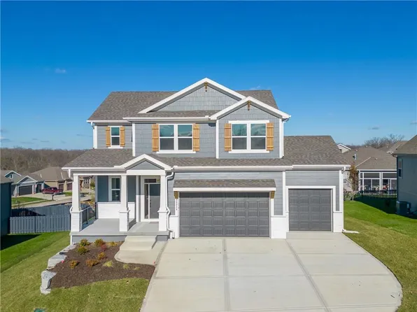 25238 W 142nd St, Olathe, KS 66061