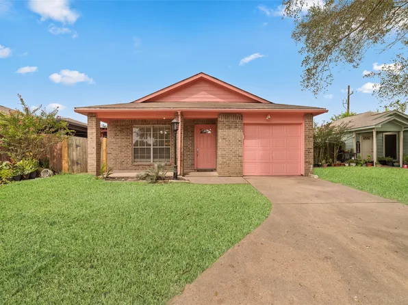 3306 Garrison Ct, Houston, TX 77014