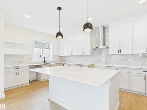 194 Caledon Cres, Spruce Grove, AB T7X 0Y8