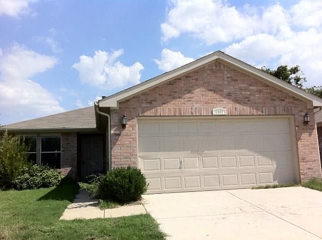 1st image of 2397 Graystone Dr