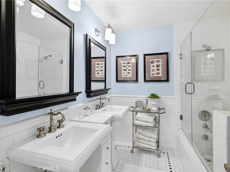 540 De Anza Dr — Photo 14