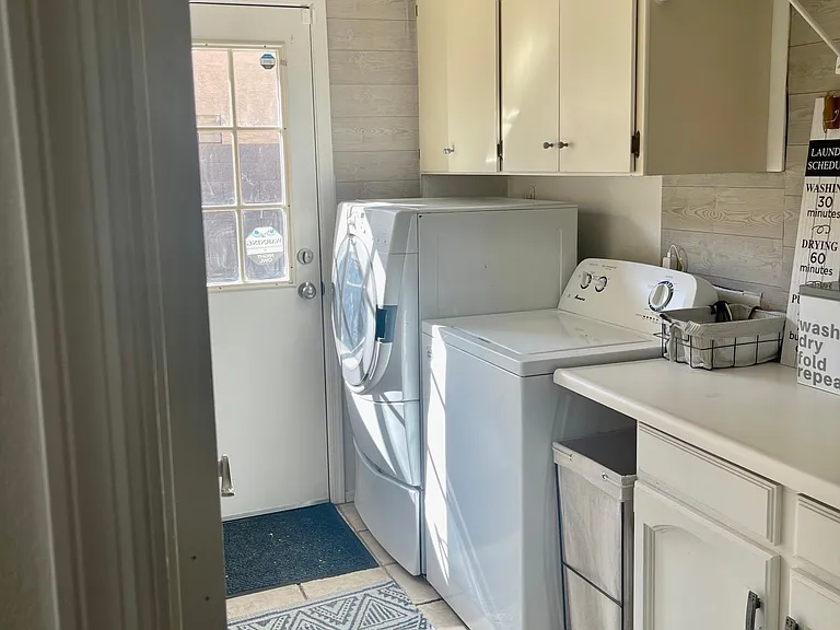 7383 W Utopia Rd — Photo 15