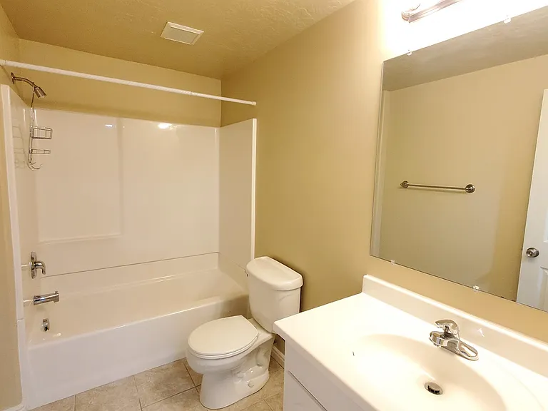 483 E Apple Blossom Ln — Photo 29