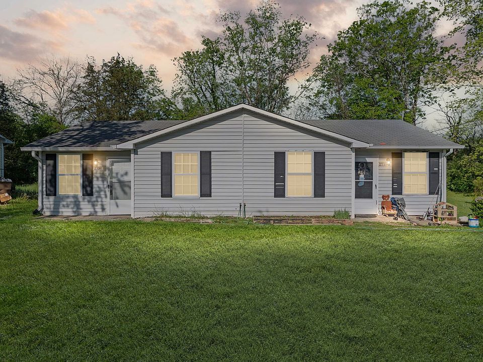 1st image of 2708 Vista Ln #2710