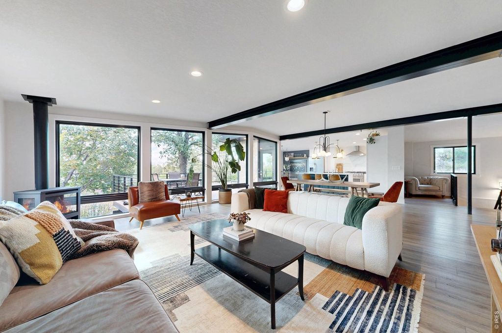 4405 N Highway 1