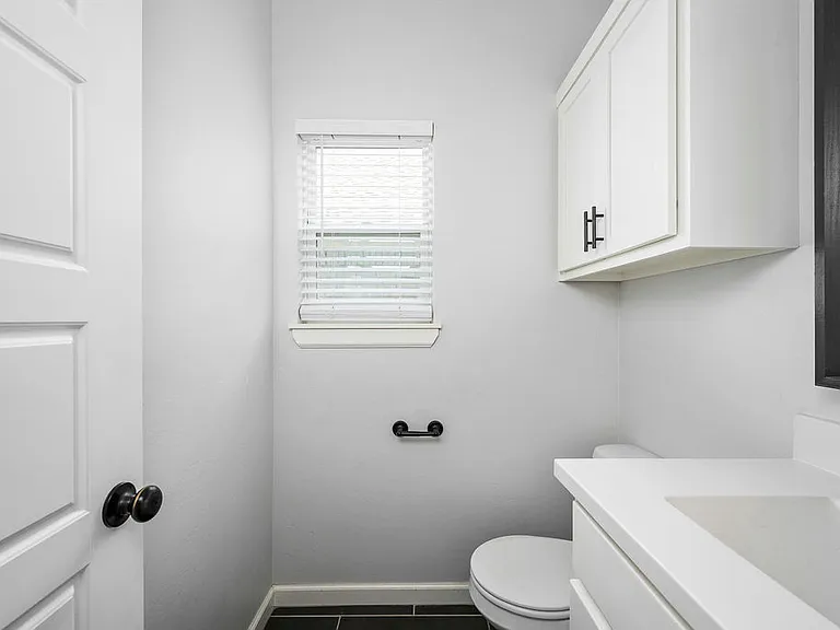 800 Firefork Ave — Photo 7