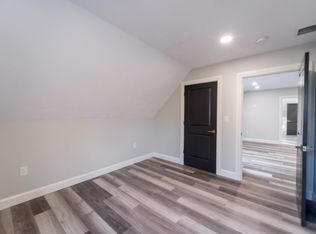 72 Florence St #2, Worcester, MA 01603