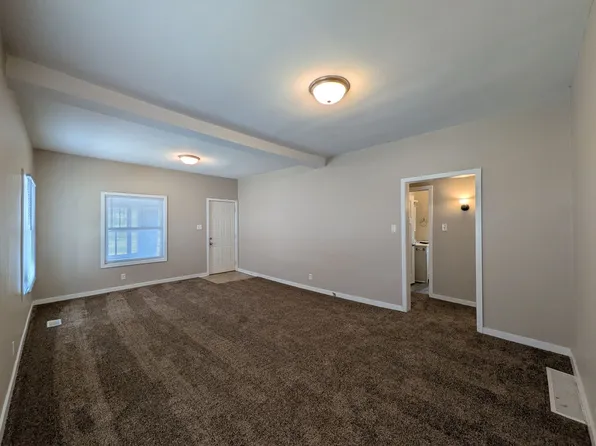 2120 Capitol Ave, Des Moines, IA 50317