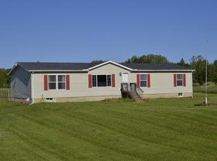 33124 52nd St, Bangor, MI 49013