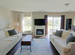 207 Farmall Drive, Hinesburg, VT 05461