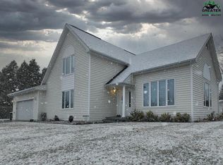 2704 Chief Alexander Dr, Fairbanks, AK 99709
