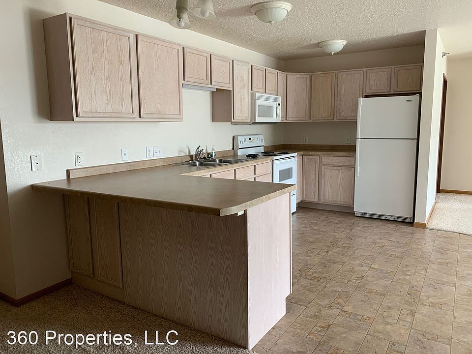 1st image of 3507 10th Ave S #209