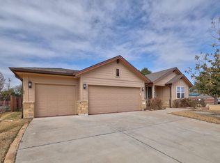 114 Magona Trl, Georgetown, TX 78628