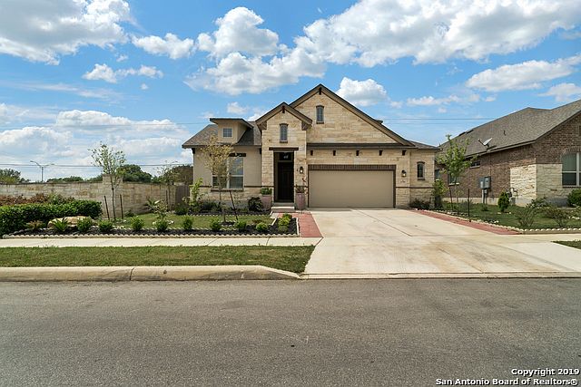1st image of 21103 Amalfi Oaks