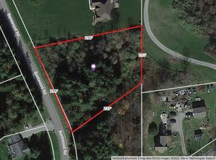 4736 Bentwood Rd, New Waterford, OH 44445