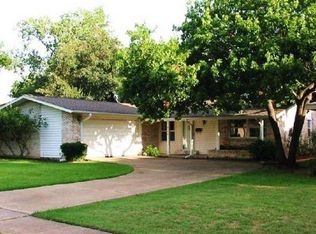 3542 High Bluff Dr, Dallas, TX 75234