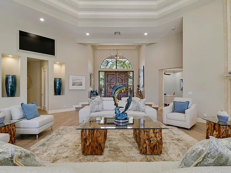 18808 SE Windward Island Ln — Photo 17