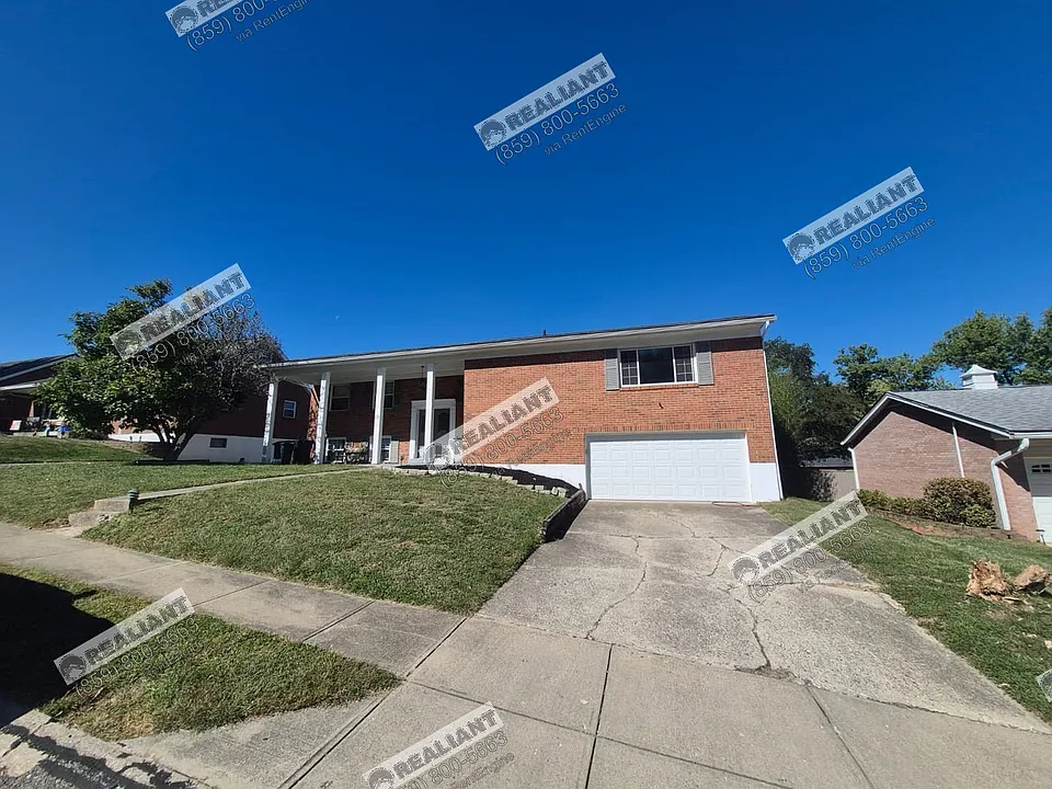 19 Boardwalk St #2