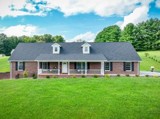 121 Charlie Hoss Rd, Jonesborough, TN 37659