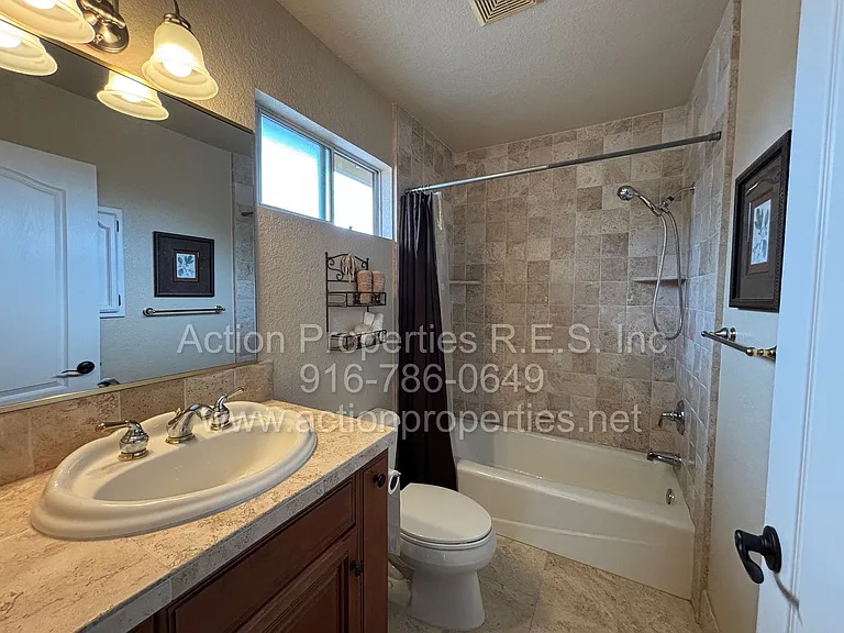 4726 Abbey Hl — Photo 17