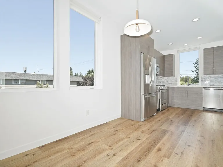 8823 9th Ave SW #A — Photo 7