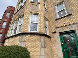 9053 S Dante Ave APT 3, Chicago, IL