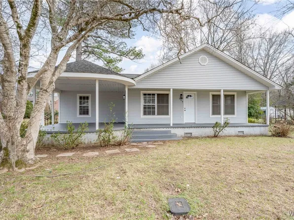 266 3rd Ave, Moundville, AL 35474