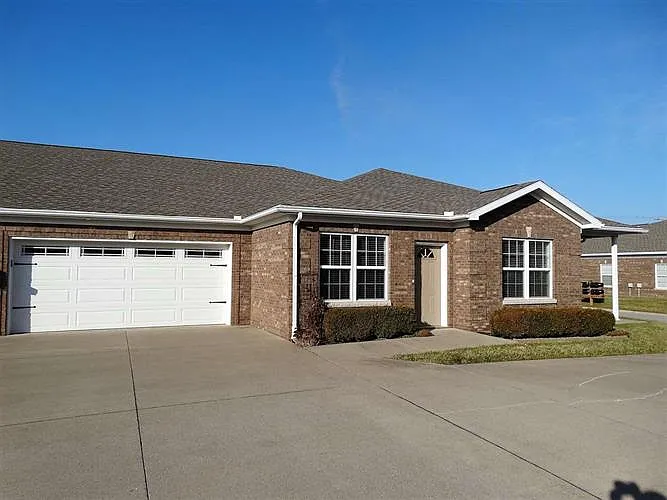 8983 Covenant Ct photo 1