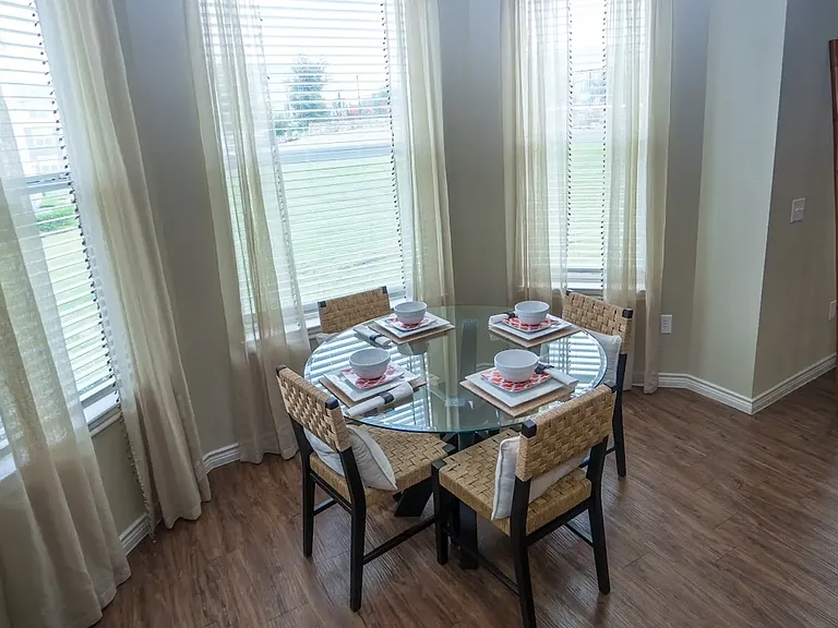 Westpoint at Scenic Vista Apartments — Photo 9