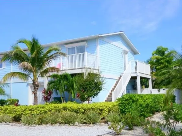 310 64th St, Holmes Beach, FL 34217