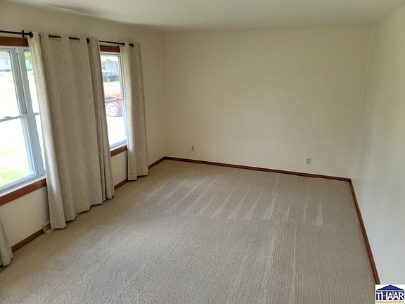 2nd image of 4701 N Hendricks St
