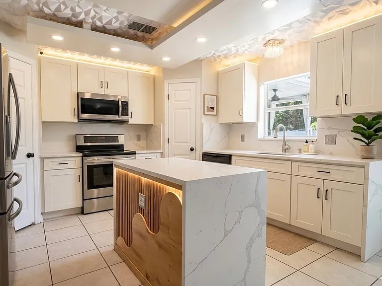 1530 Tivoli Dr — Photo 8