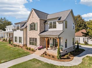 304 Bridge Ave, Murfreesboro, TN 37129
