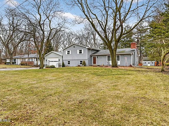 3rd image of 5924 Brookson Rd