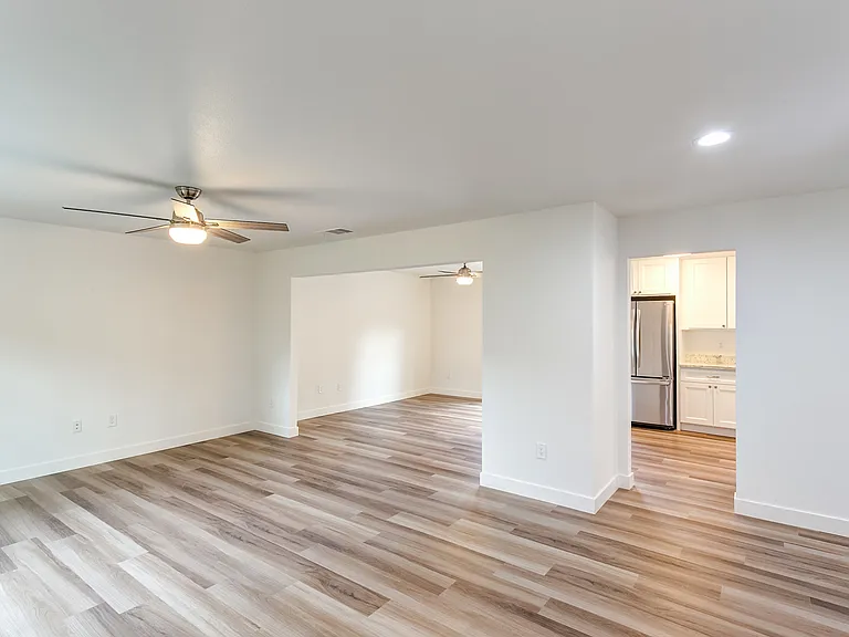 2310 Buena Vista Ave #2334 — Photo 23