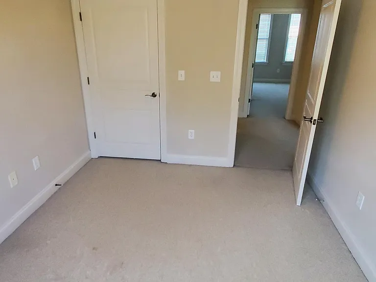 1314 Pulaski St — Photo 2