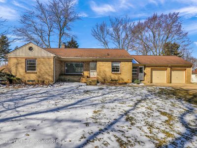 12293 W Greenfield Rd, Lansing, MI, 48917