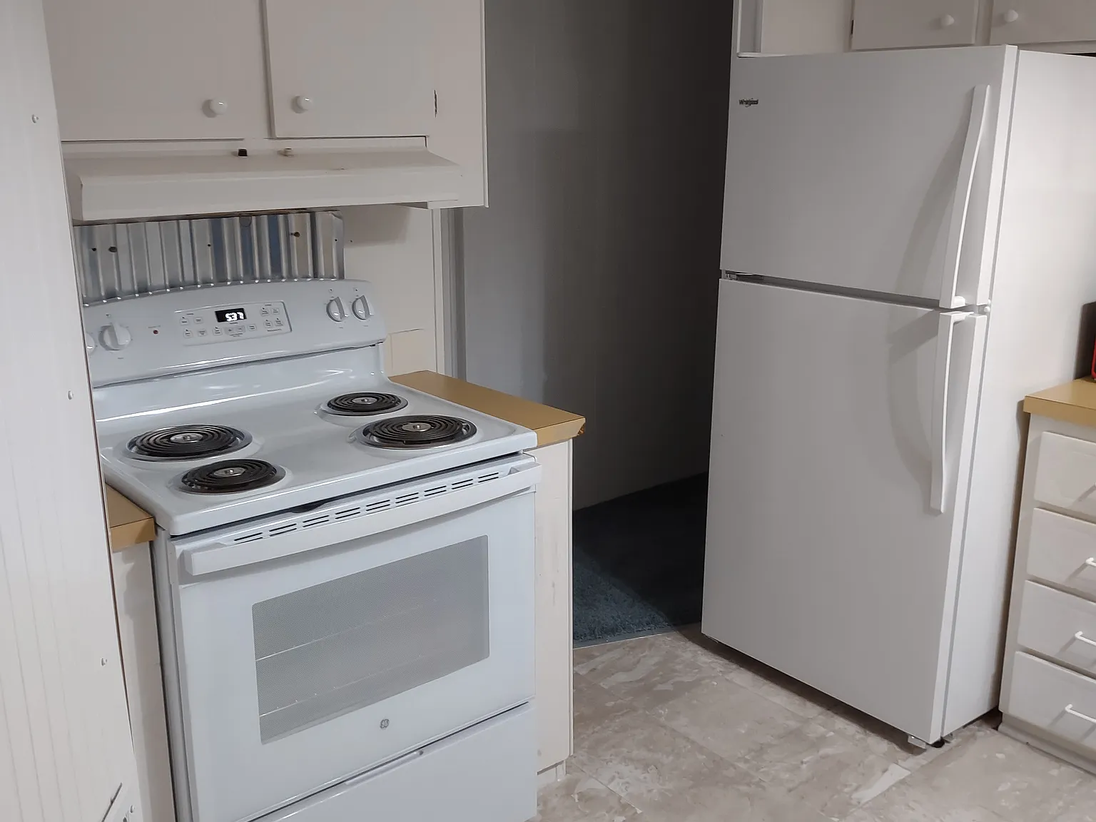 4 bed, 984 sqft, $675 — Photo 4
