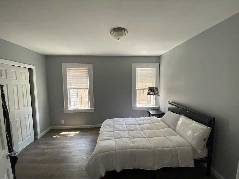 1st image of 4038 Wilder Ave