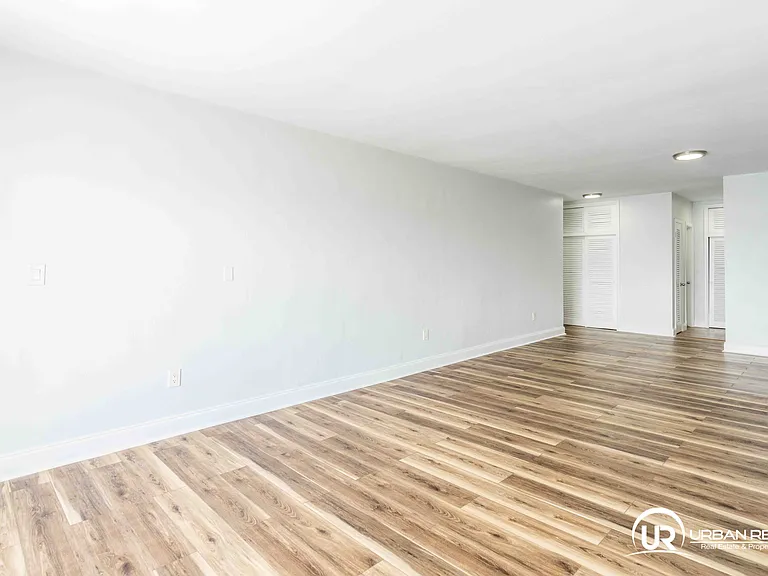 7927 East Dr #278 — Photo 12