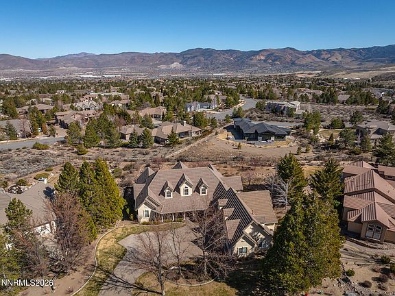 3rd image of 630 Oxbow Ct