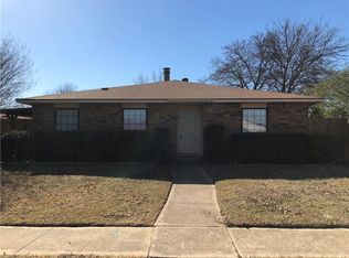 7222 Hedge Dr, Dallas, TX 75249