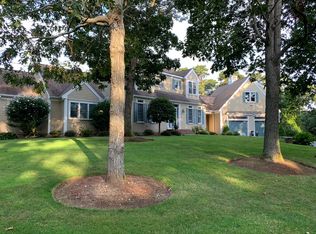 80 Crocker Rd, Barnstable, MA 02630